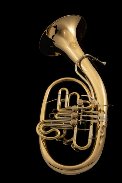 ¿Por qué se usa el latón para fabricar instrumentos musicales?